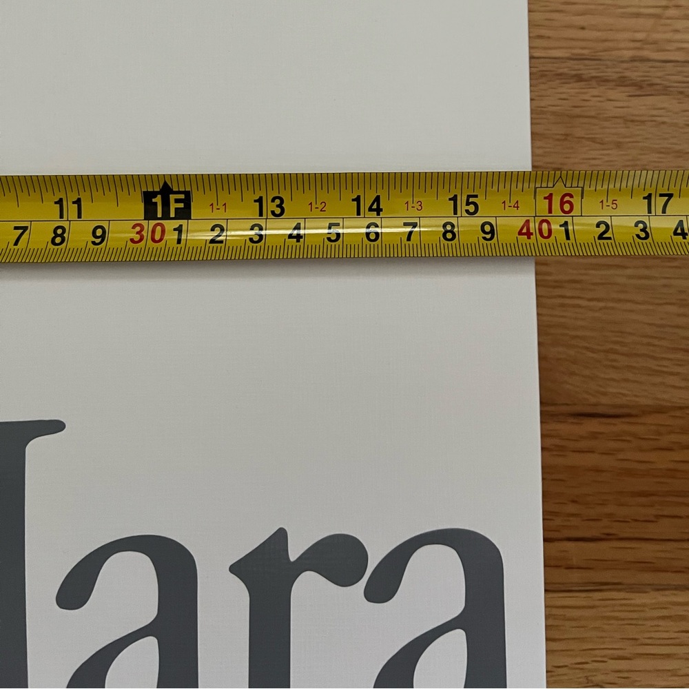 MaxMara Gift Storage Box/Cards/Letter - Picture 9 of 10